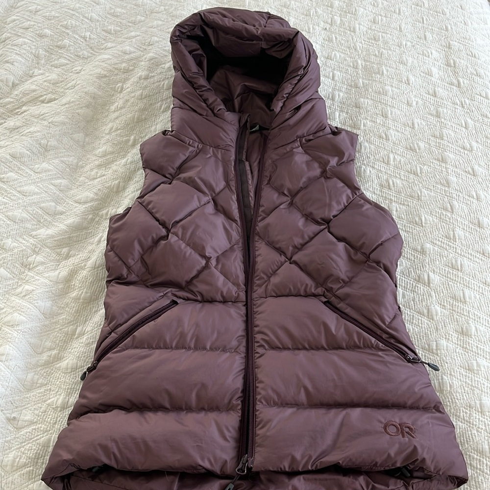 Outdoor Research cold front down puffer vest